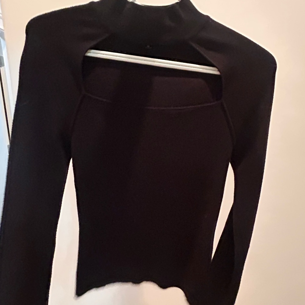 Dynamite 🧨 Elegant Black Women's Top (cut out) #gothicera 🧛‍♀️